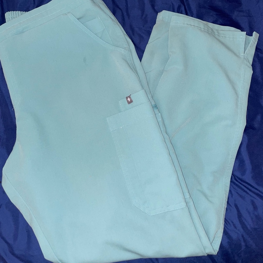 FIGS Sea Glass Yola Scrub Pants Large